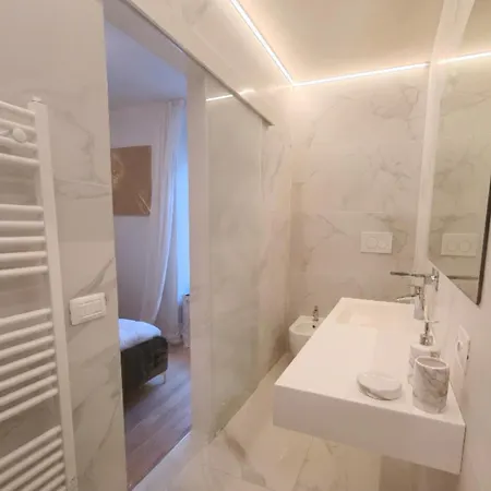 Chic Liberty Flat In Porta Venezia Center, Subway 1 Min, Ac, Wifi Appartamento *