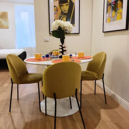 Appartamento Chic Liberty Flat In Porta Venezia Center, Subway 1 Min, Ac, Wifi *