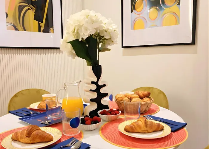 Modern Design In Porta Venezia Duomo With Ac And Wifi * מילאנו