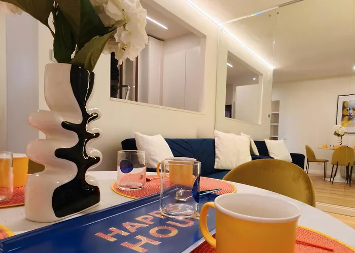 Modern Design In Porta Venezia Duomo With Ac And Wifi מילאנו